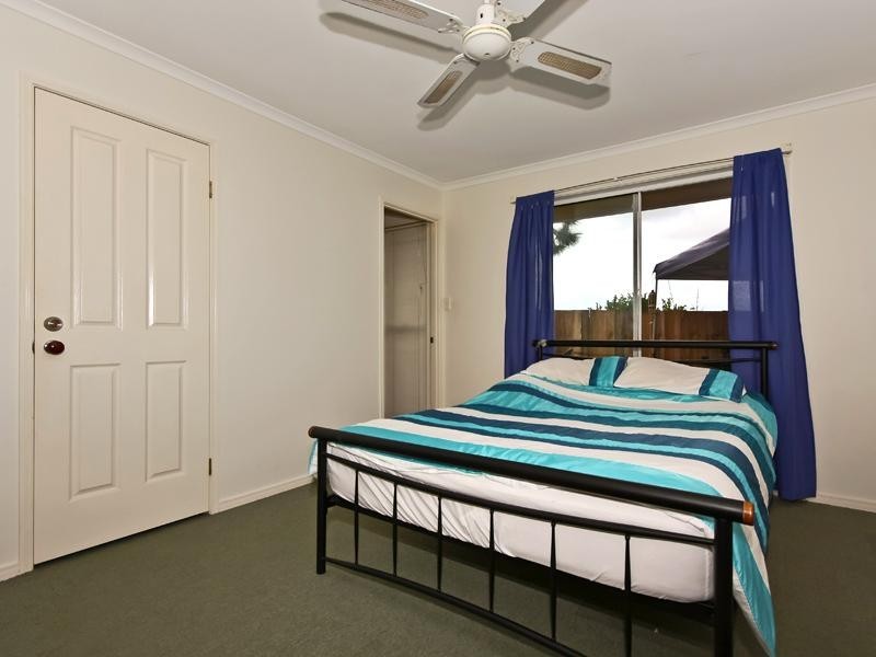 15 High Ridge Road, Pacific Pines QLD 4211