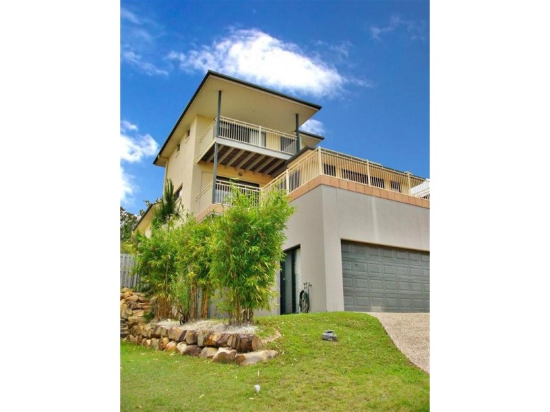 28 Carter Street, Pacific Pines QLD 4211