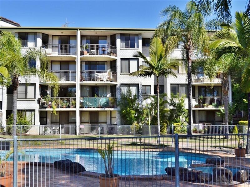 17/40 murev Way, Carrara QLD 4211