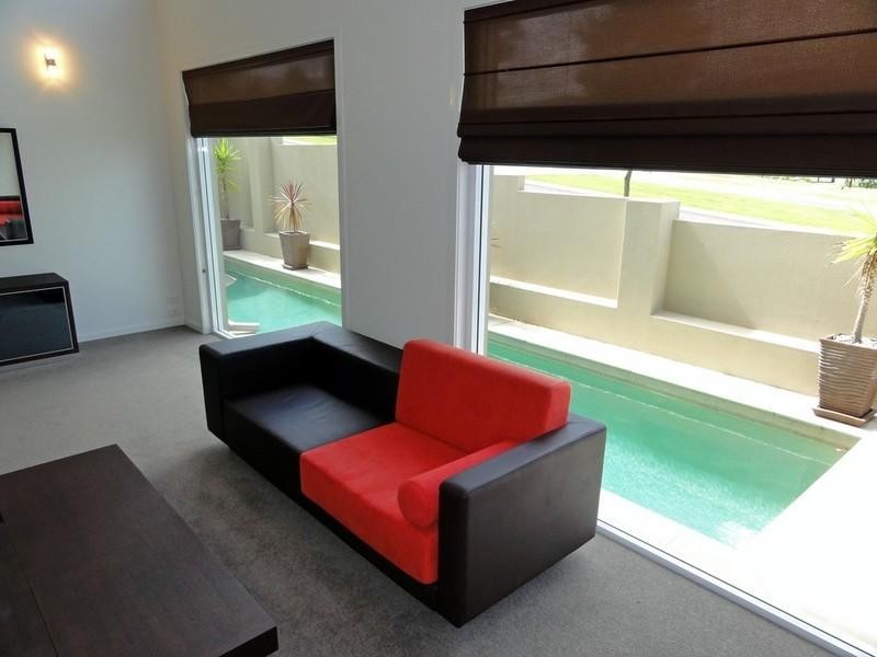 Pacific Pines QLD 4211