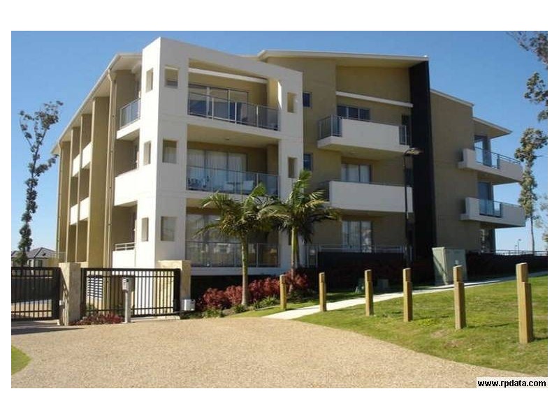 10/10 Valbonne Avenue, Varsity Lakes QLD 4227