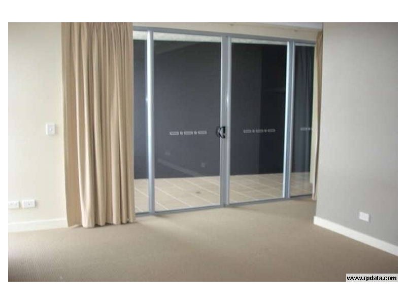 10/10 Valbonne Avenue, Varsity Lakes QLD 4227