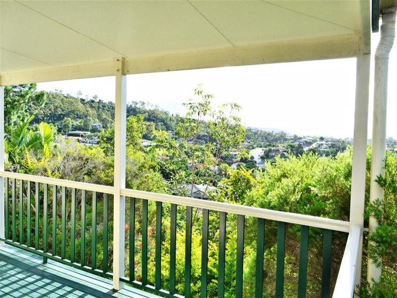 13 Tuvalu Street, Pacific Pines QLD 4211