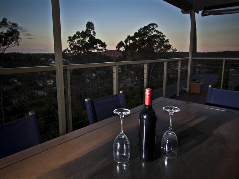 35 Midway Terrace, Pacific Pines QLD 4211