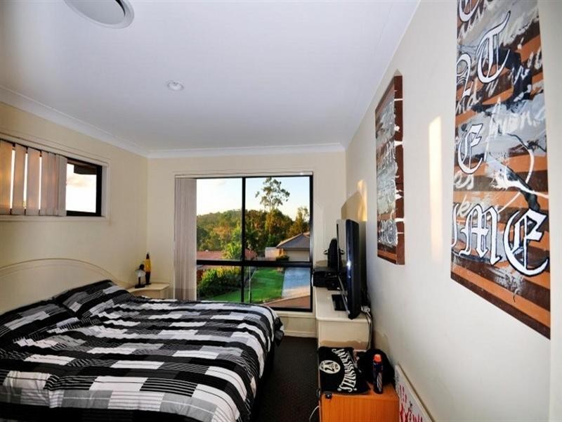 3 Allardyce Crescent, Pacific Pines QLD 4211