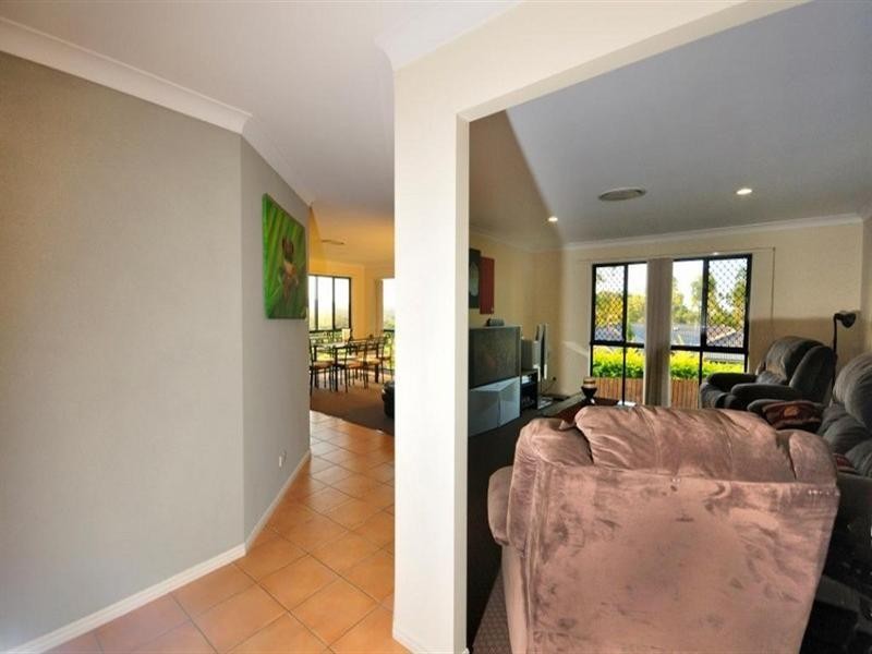 3 Allardyce Crescent, Pacific Pines QLD 4211