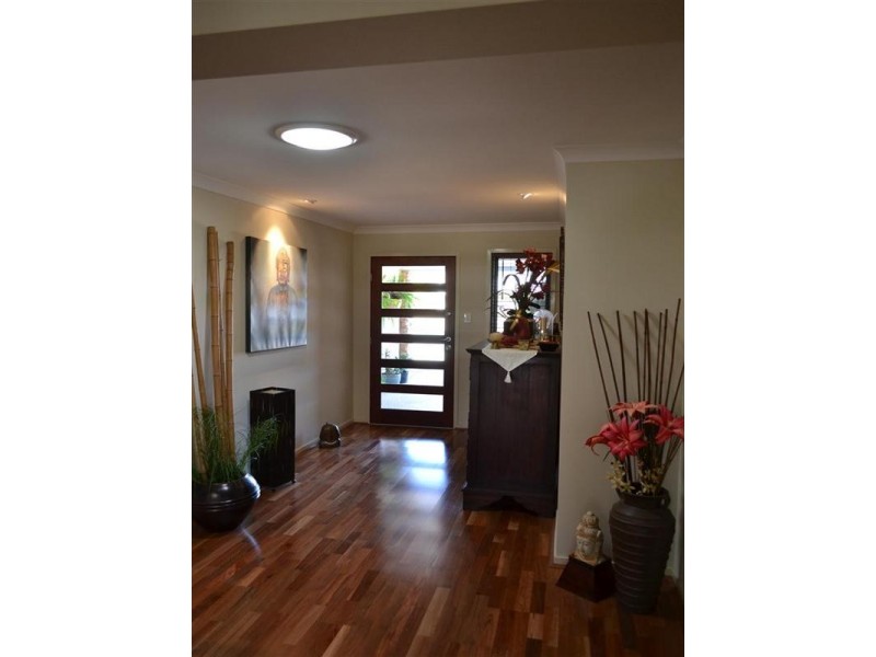 Pacific Pines QLD 4211