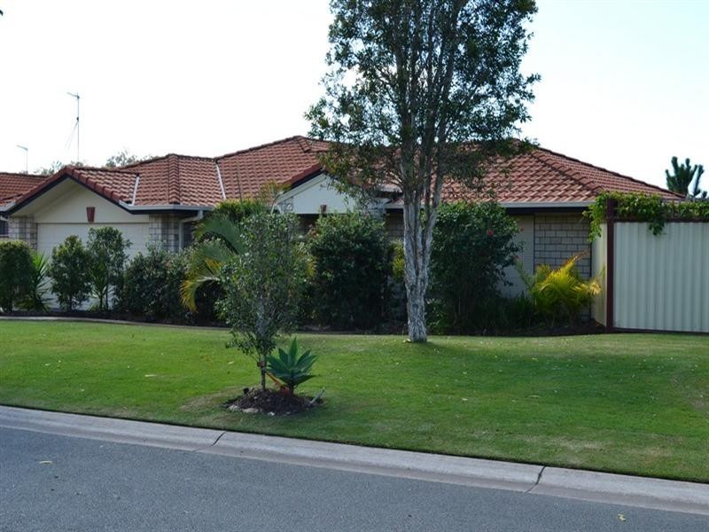 8 Duice Court, Oxenford QLD 4210