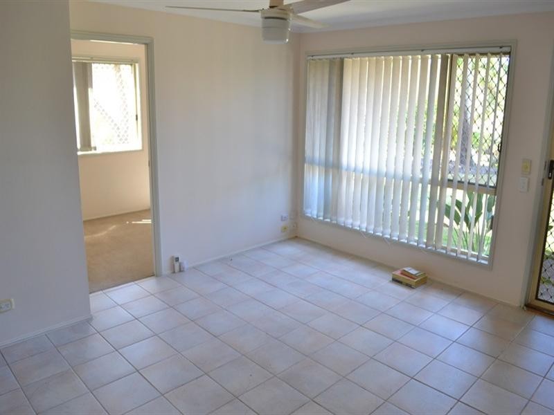 1/11 Theatre Street, Oxenford QLD 4210