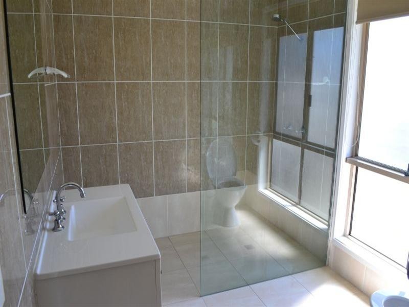 213 Banyula Drive, Gaven QLD 4211