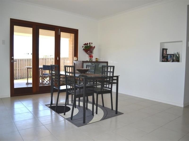 4 Orara Street, Pacific Pines QLD 4211