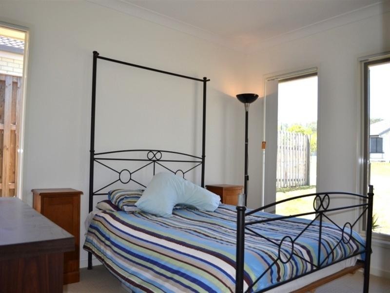 4 Orara Street, Pacific Pines QLD 4211