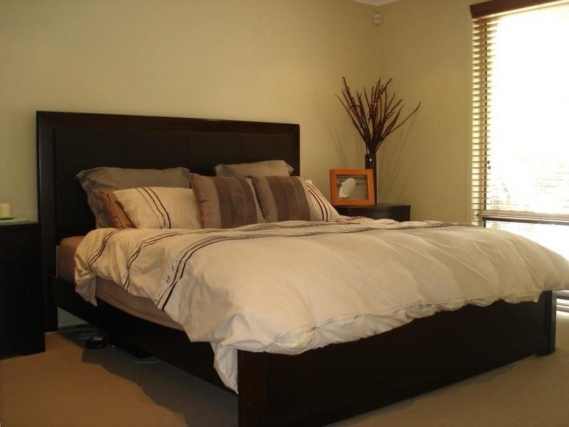 Pacific Pines QLD 4211