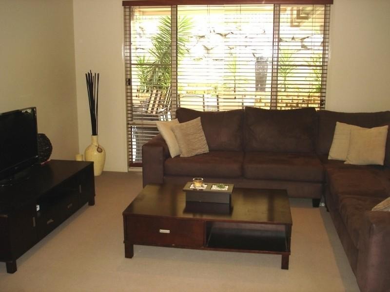 Pacific Pines QLD 4211