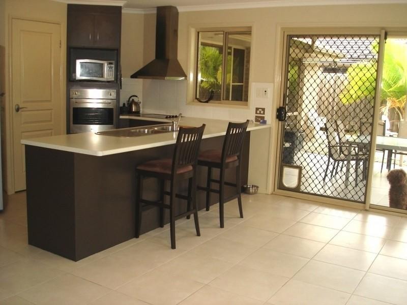 Pacific Pines QLD 4211