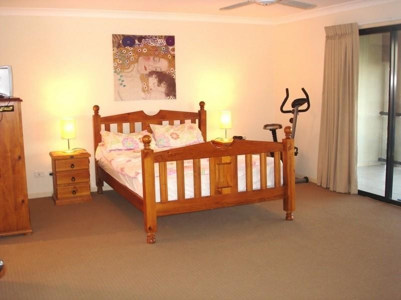 1/54 Codrington Circuit, Pacific Pines QLD 4211