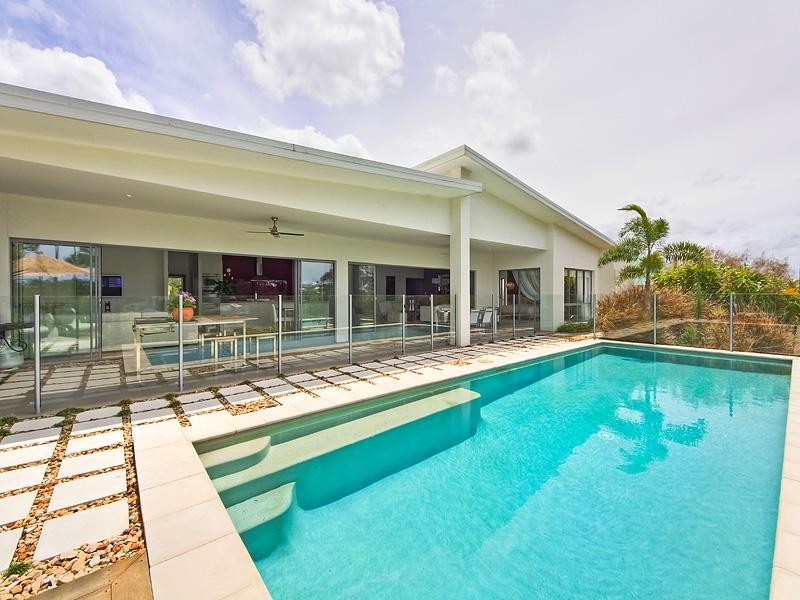 47 Salvado Drive, Pacific Pines QLD 4211