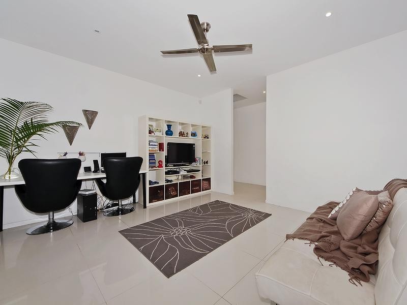 47 Salvado Drive, Pacific Pines QLD 4211