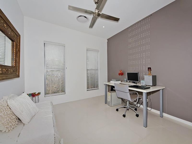 47 Salvado Drive, Pacific Pines QLD 4211