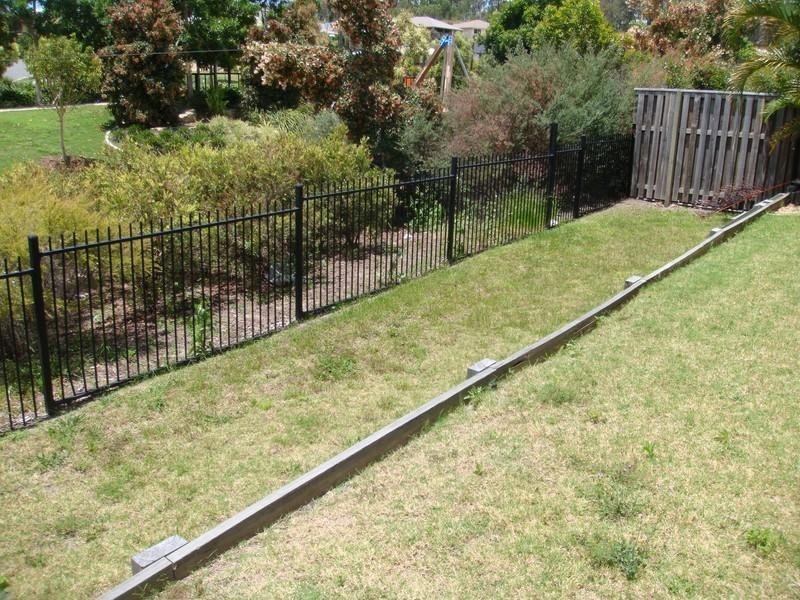 6 Twynam Mews, Pacific Pines QLD 4211