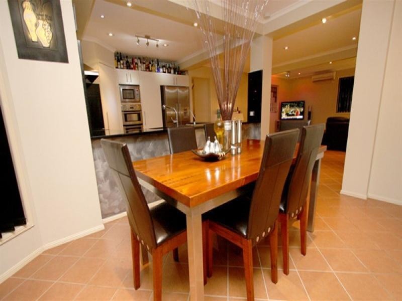 Pacific Pines QLD 4211