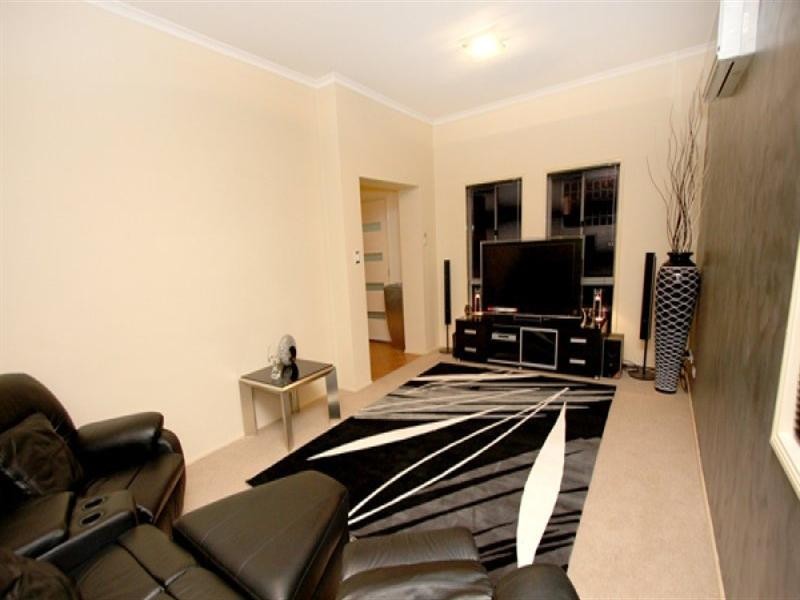 Pacific Pines QLD 4211