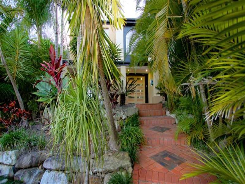 Pacific Pines QLD 4211