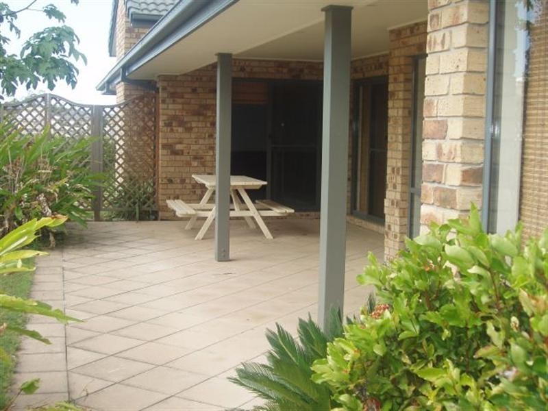 1 Mellum Court, Pacific Pines QLD 4211