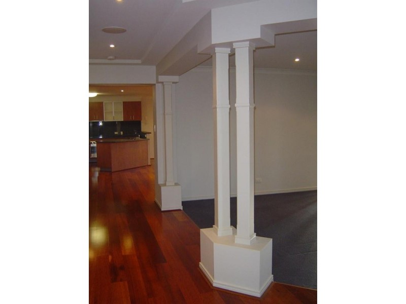 1 Mellum Court, Pacific Pines QLD 4211