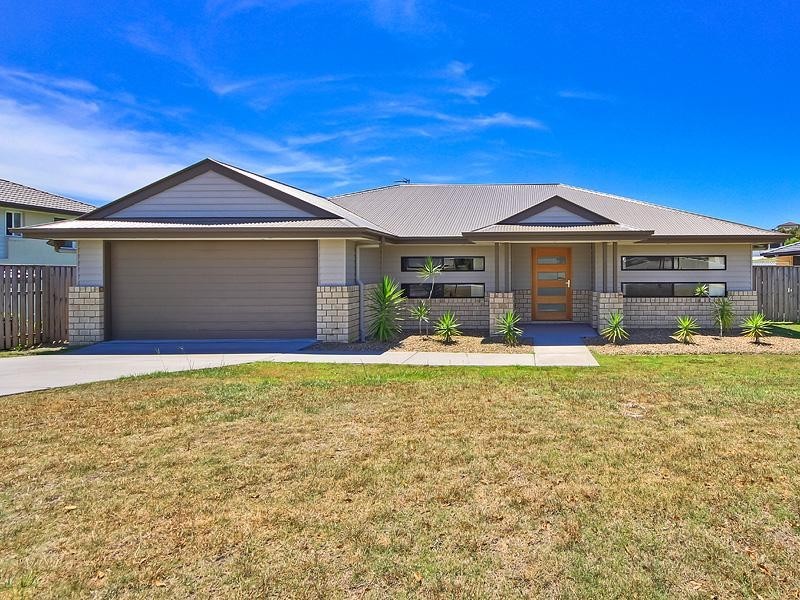 9 Willunga Street, Pacific Pines QLD 4211