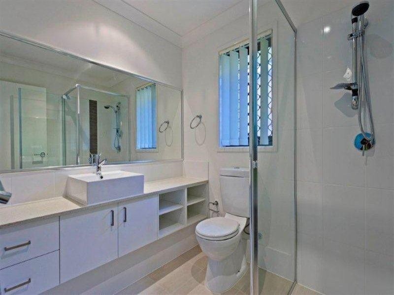 L Springwood Avenue, Pacific Pines QLD 4211