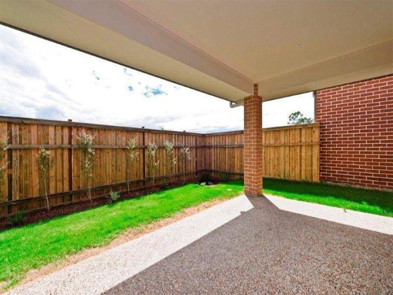 L Springwood Avenue, Pacific Pines QLD 4211