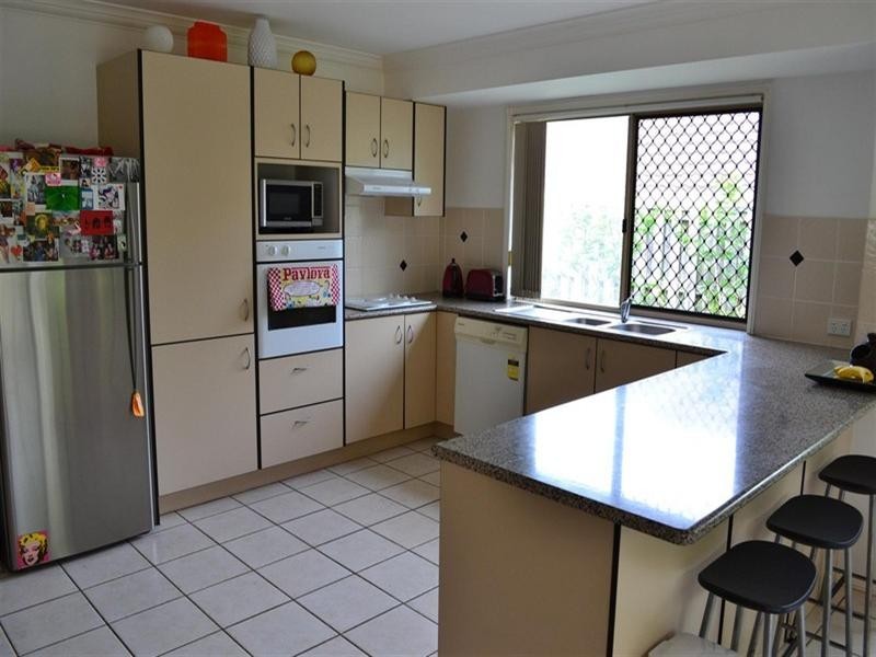 Pacific Pines QLD 4211