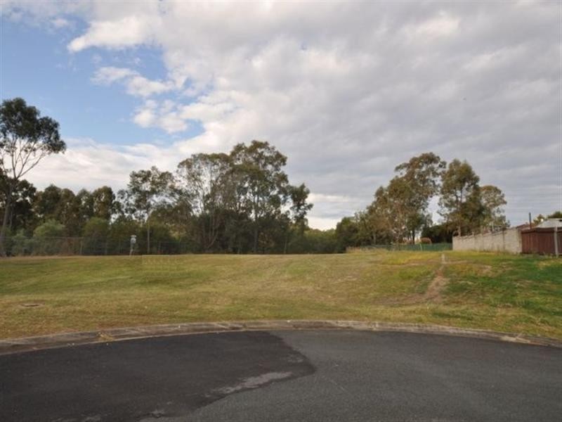 Edens Landing QLD 4207