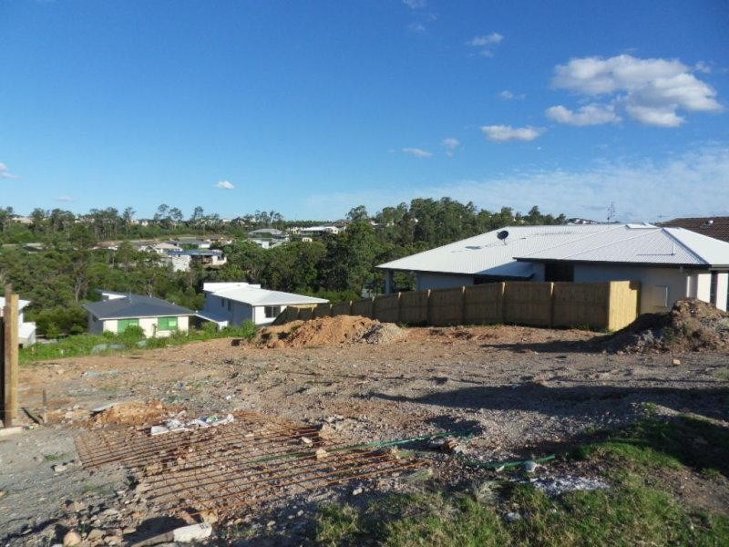 Pacific Pines QLD 4211