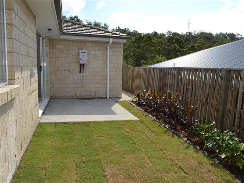 1/20 Aldgate Crescent, Pacific Pines QLD 4211