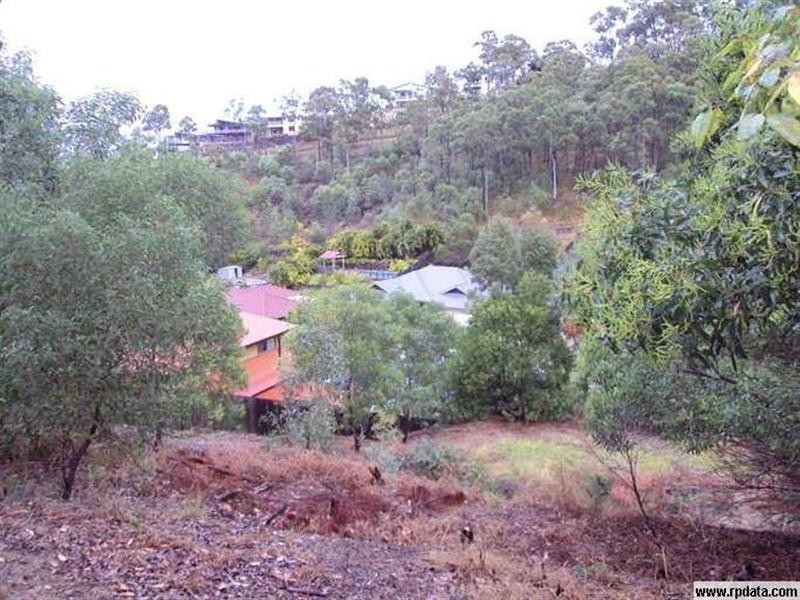 29 Matzia Avenue, Pacific Pines QLD 4211