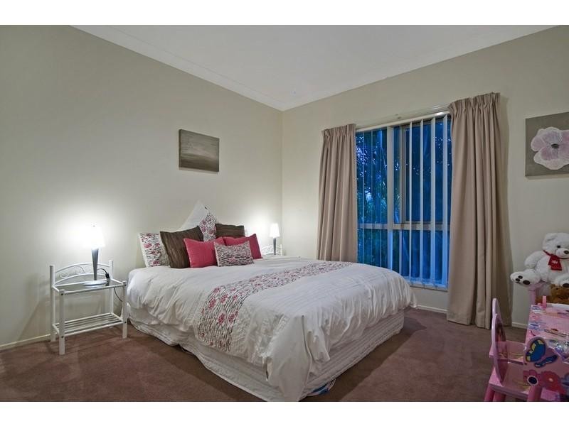 34 272, Coombabah QLD 4216