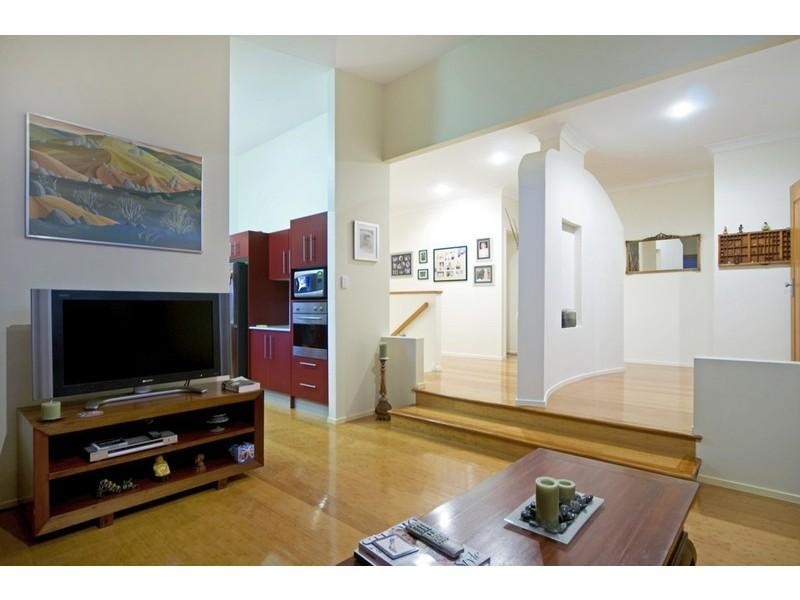 34 272, Coombabah QLD 4216