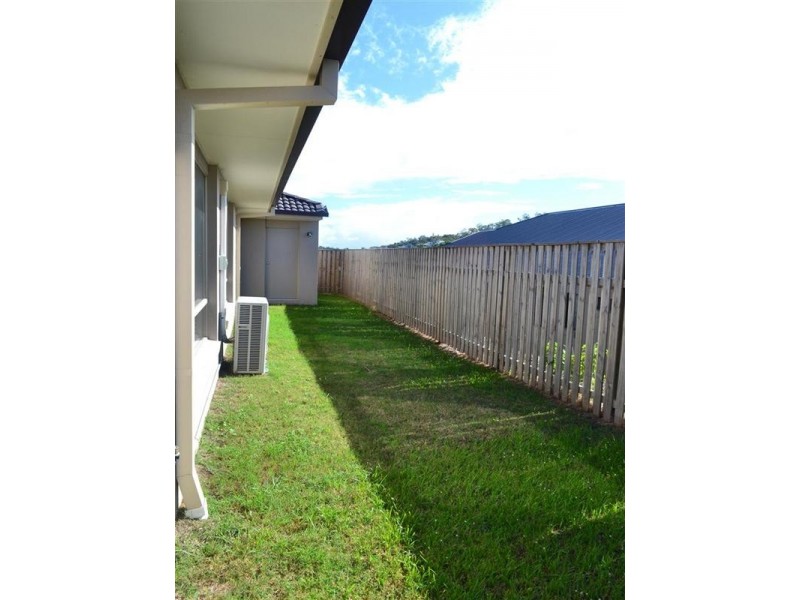 Pacific Pines QLD 4211
