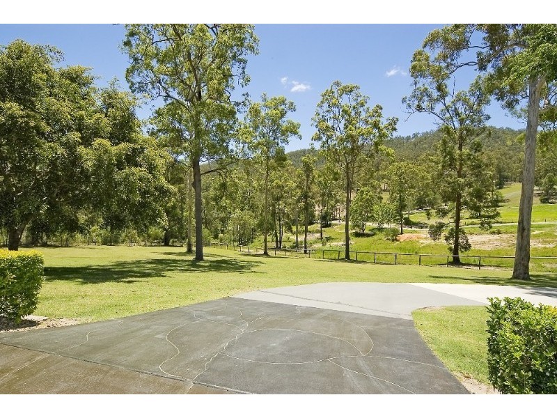 16 Haven Court, Mount Nathan QLD 4211