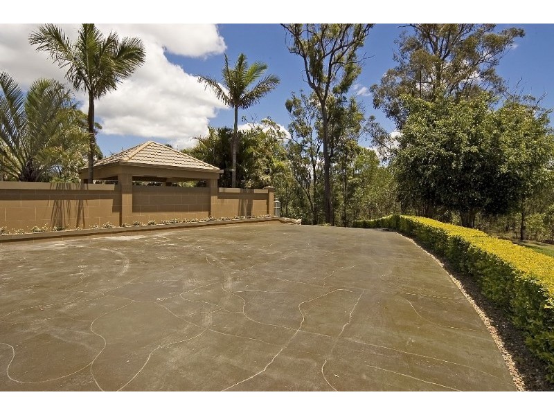 16 Haven Court, Mount Nathan QLD 4211