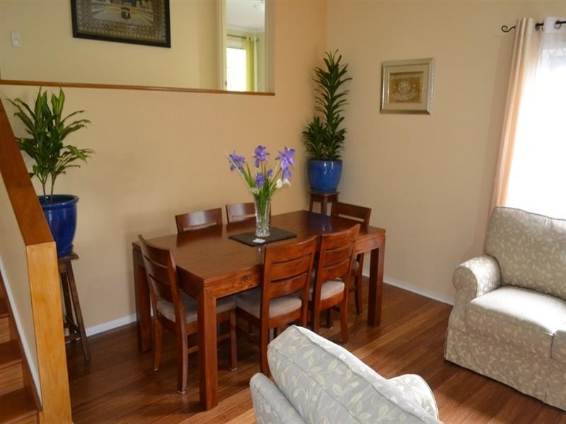 Pacific Pines QLD 4211