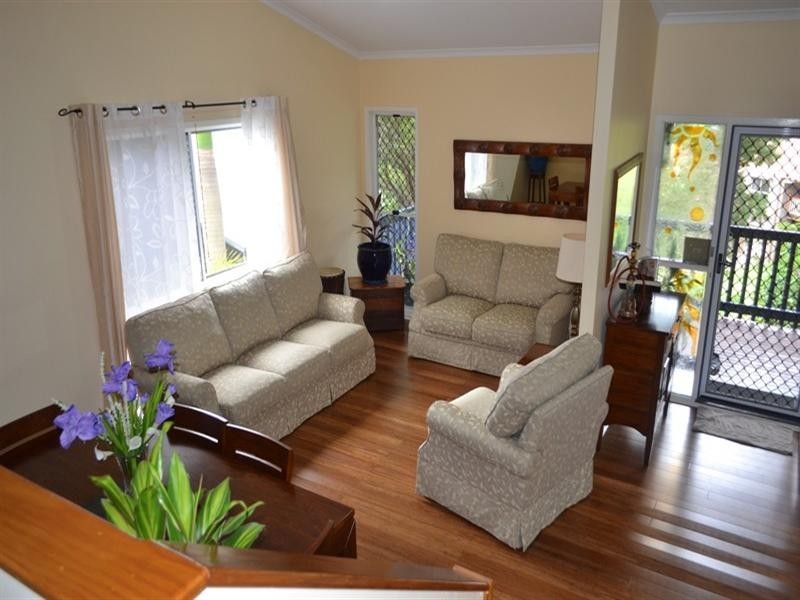 Pacific Pines QLD 4211