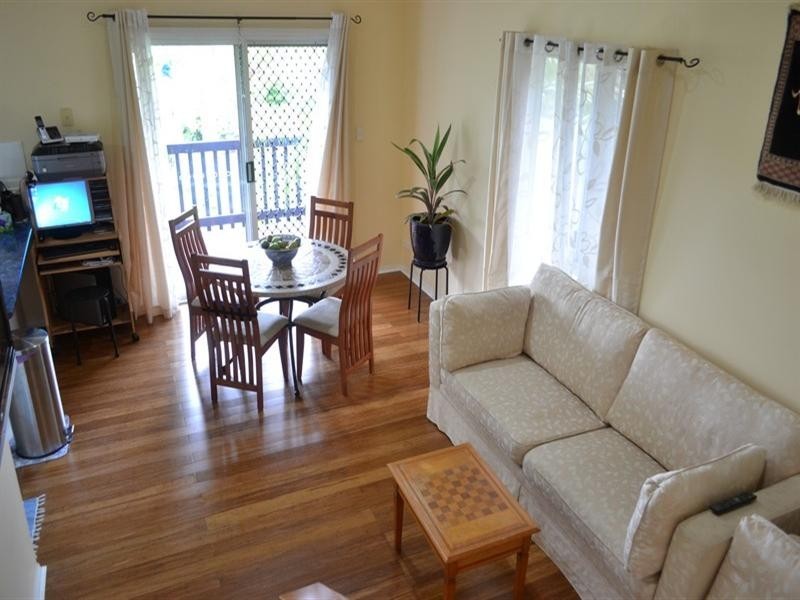 Pacific Pines QLD 4211