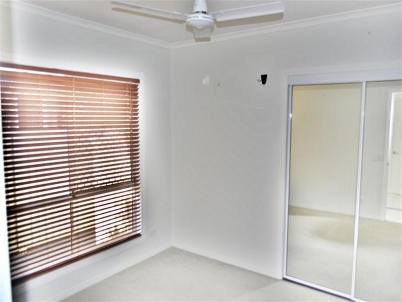 32 Conifer Crescent, Broadbeach Waters QLD 4218