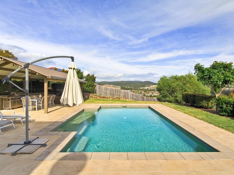 84 Salvado Drive, Pacific Pines QLD 4211