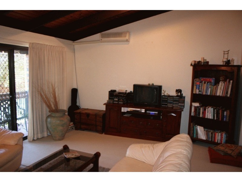 2/25 Bayliss Street, Toowong QLD 4066