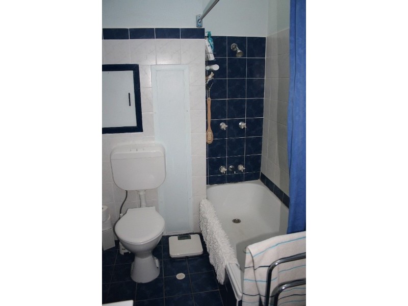 2/25 Bayliss Street, Toowong QLD 4066