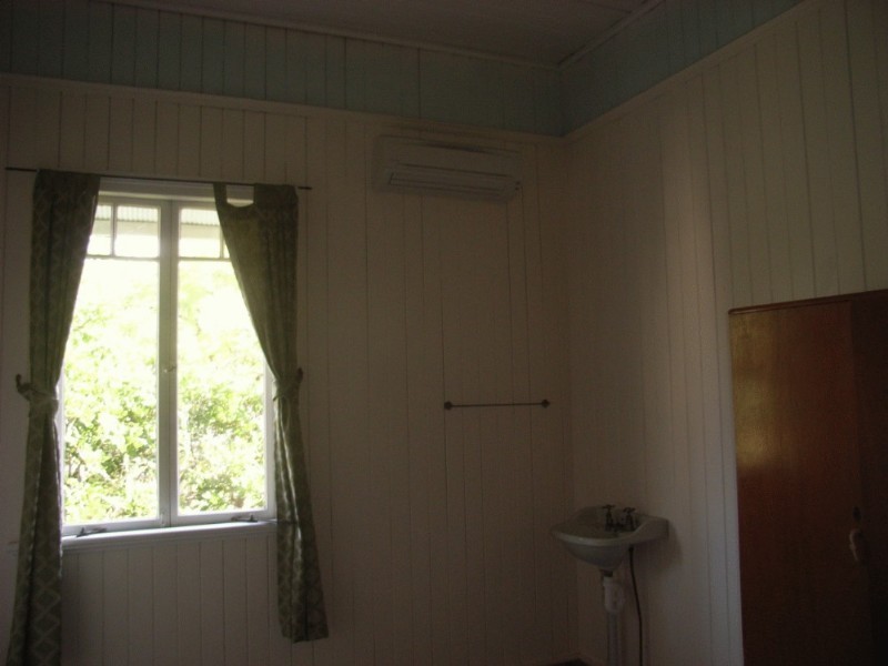 5 Chiswick Road, Bardon QLD 4065